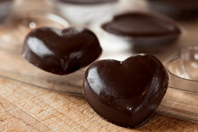 Шоколадные конфеты в форме сердца своими руками