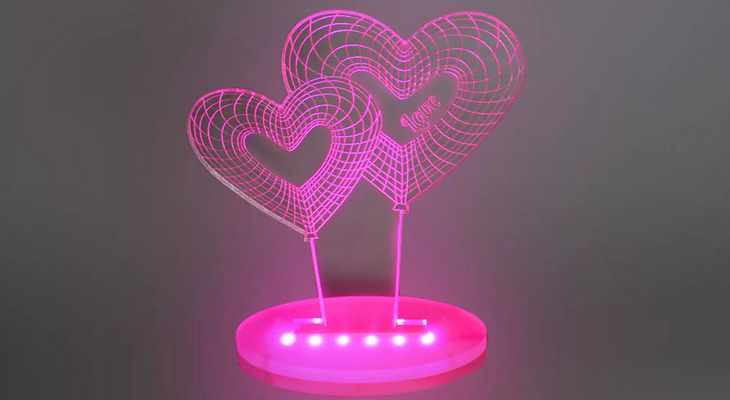 Светодиодный светильник с сердцами